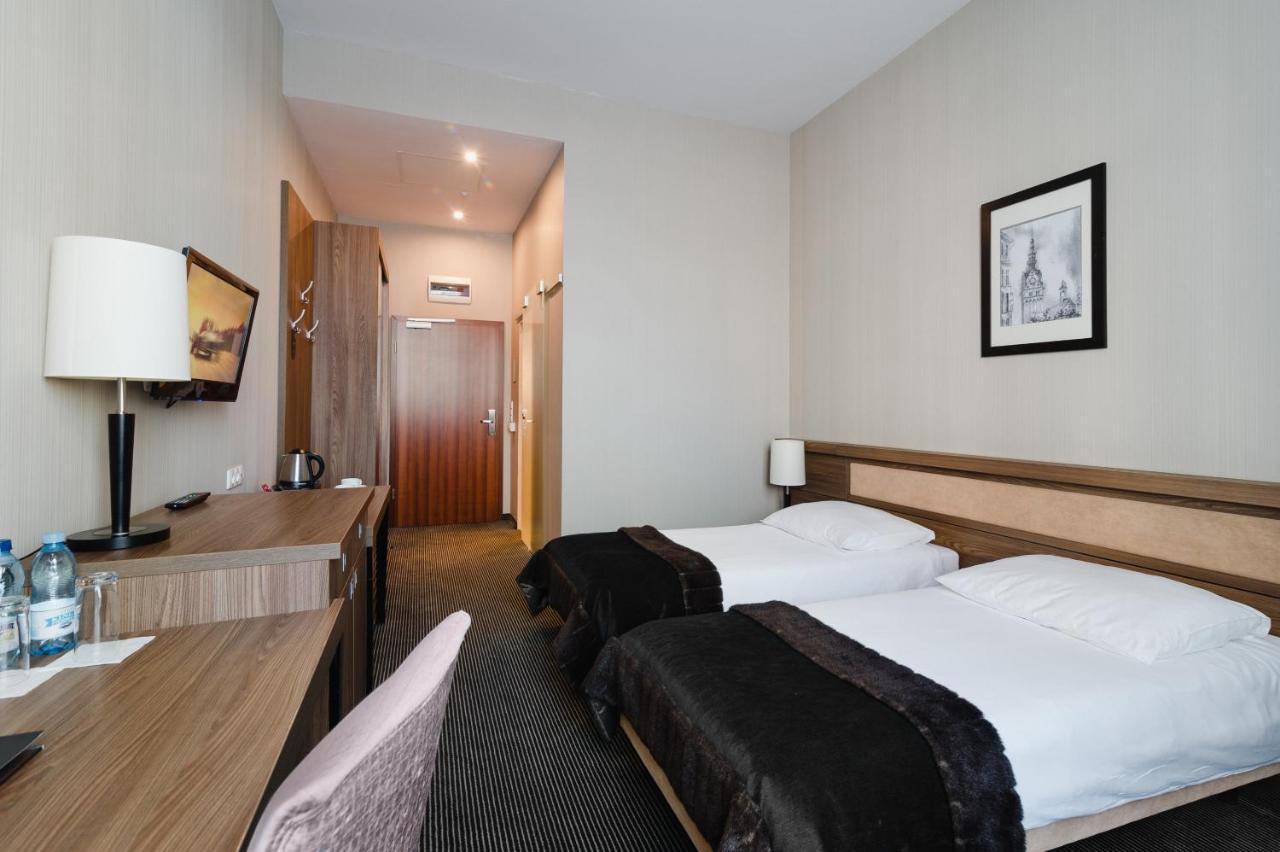 Standard Twin Room,1017785128:JPEG